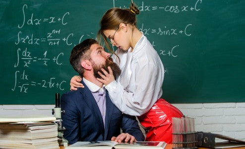 5 Ways Role Play Helps in the Bedroom